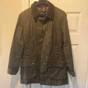 Barbour Beadnell Waxed Jacket